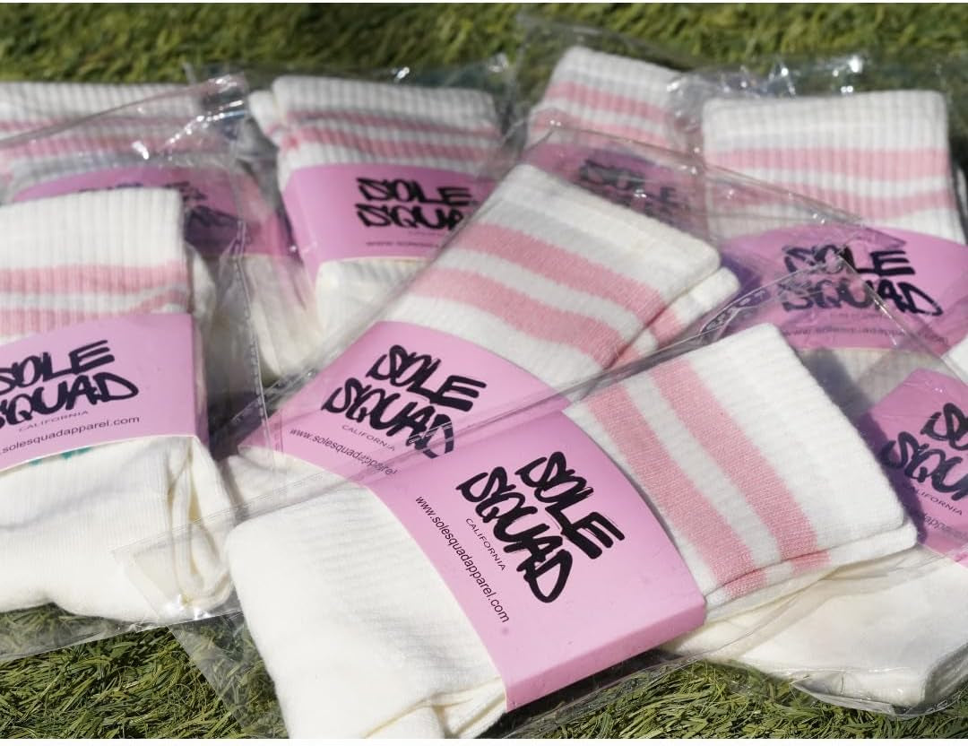 Pickleball Socks for Women and Men – Great Pickleball Gifts and Accessories for Women - Pickleball Outfit