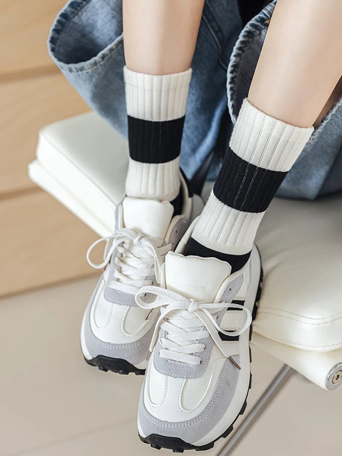Women'S 5 Pairs Colorblock Stripped & Star Print Crew Socks, Sock Set, Casual Stylish Socks, Casual Moisture Wicking Socks, Soft Comfy Breathable Socks for All Seasons Daily Wear