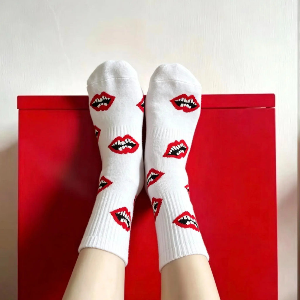 Happy to Socks Unisex Mid-Calf Socks, European & American Trendy Thick-Soled Lip Socks, Ideal Couple Gift