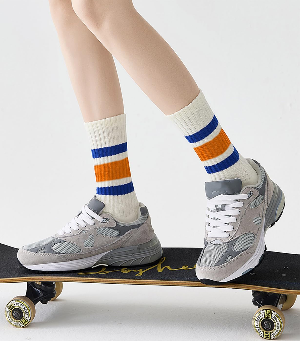 3 Pairs Women Striped Tube Socks Fun Novelty Cute Crew Socks Retro Sport Mid-Calf Socks for Women Grils